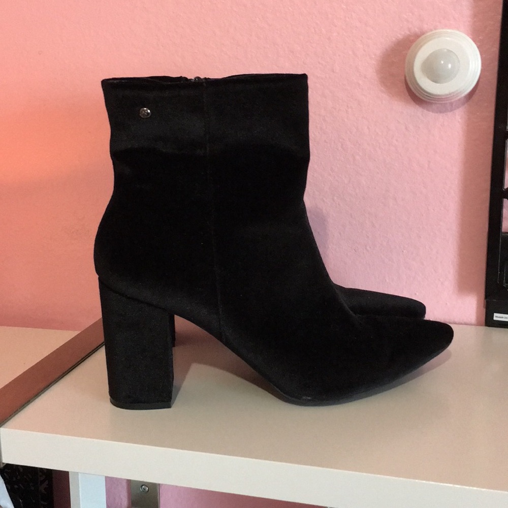 Ankle Vera Wang Boots